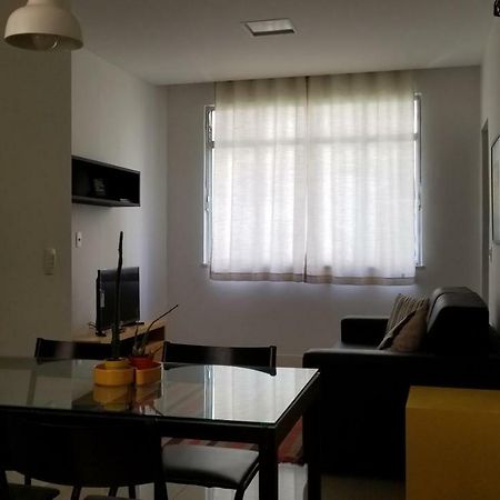 Apartamento Em Copacabana - Rua Bolivar - 2 Quartos - Excelente Localizacao リオデジャネイロ エクステリア 写真