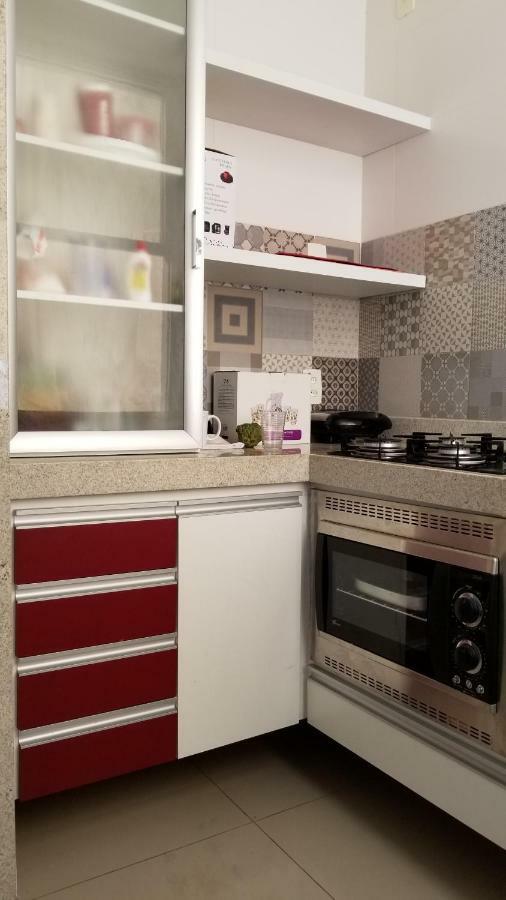 Apartamento Em Copacabana - Rua Bolivar - 2 Quartos - Excelente Localizacao リオデジャネイロ エクステリア 写真